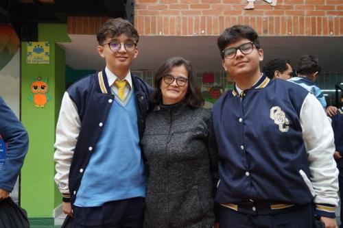 presentacion-prom-2024-10